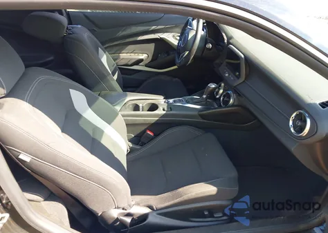 2022 Chevrolet Camaro Rwd 1Ss z USA, uszkodzony, nr VIN 1G1FF1R71N0128391